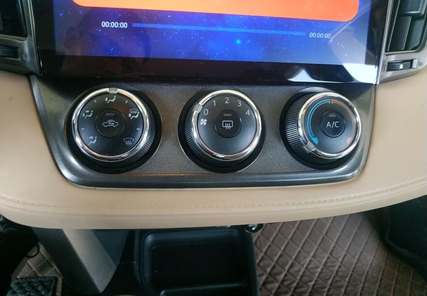 丰田RAV4 2015款 2.0L 自动 前驱 都市版 (国Ⅴ) 