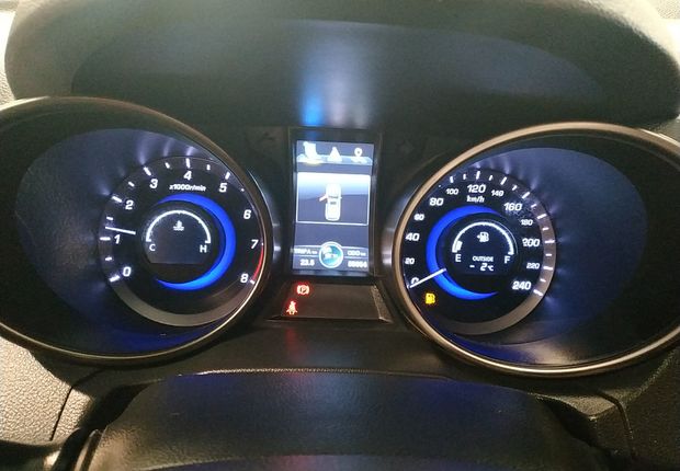 长安CS75 2014款 2.0L 手动 前驱 领先型 (国Ⅳ) 