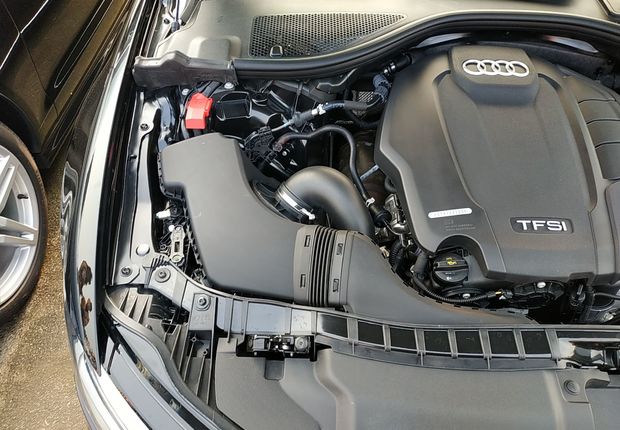 奥迪A6L TFSI 2018款 1.8T 自动 进取型30周年纪念版 (国Ⅴ) 