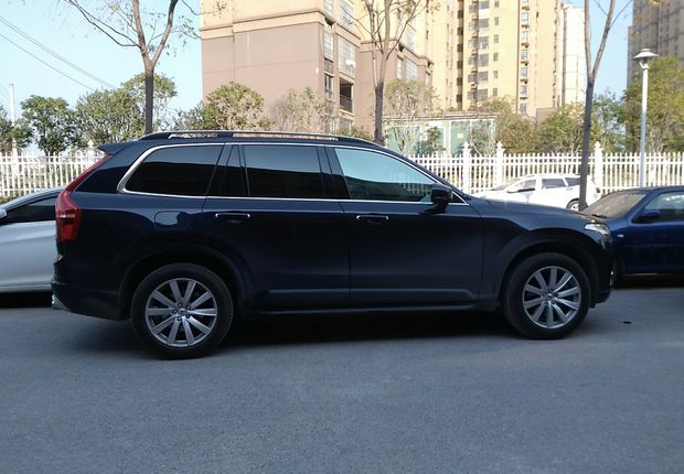 沃尔沃XC90 T6 [进口] 2017款 2.0T 自动 四驱 汽油 智逸版 