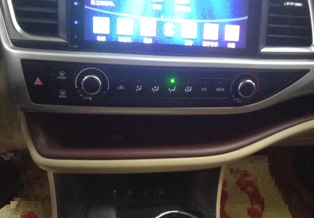 丰田汉兰达 2015款 3.5L 自动 四驱 精英版 (国Ⅴ) 