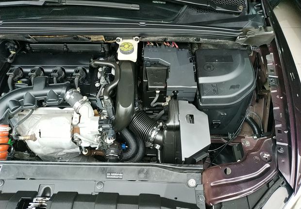 DS5LS三厢 2015款 1.6T 自动 4门5座三厢车 雅致版THP160 (国Ⅴ) 