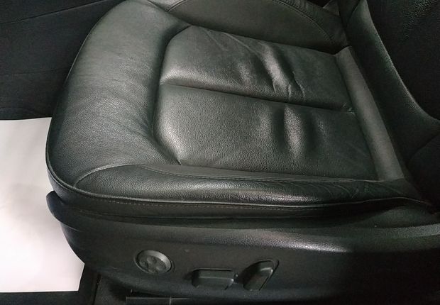奥迪A3 35TFSI 2014款 1.4T 自动 舒适型Limousine (国Ⅳ) 
