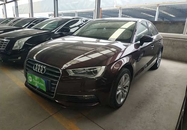 奥迪A3 35TFSI 2014款 1.4T 自动 舒适型Limousine (国Ⅳ) 