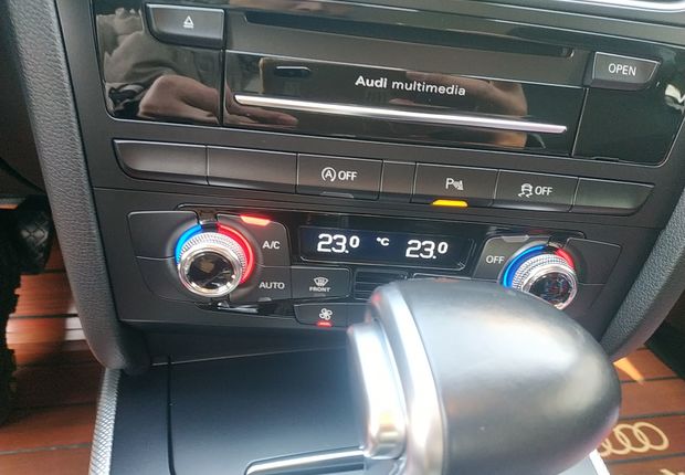 奥迪A5掀背 45TFSI [进口] 2016款 2.0T 自动 汽油 