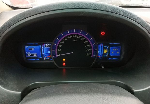 比亚迪S6 2014款 2.0L 手动 前驱 豪华型 (国Ⅳ) 