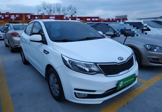 起亚K2 2015款 1.4L 手动 4门5座三厢车 GLS (国Ⅳ) 