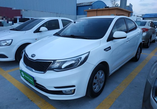 起亚K2 2015款 1.4L 手动 4门5座三厢车 GLS (国Ⅳ) 