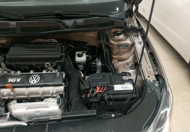 大众宝来 2014款 1.6L 自动 4门5座三厢车 舒适型 (国Ⅳ) 