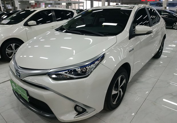 丰田雷凌 双擎 2017款 1.8L 自动 G-S精英天窗版 (国Ⅴ) 