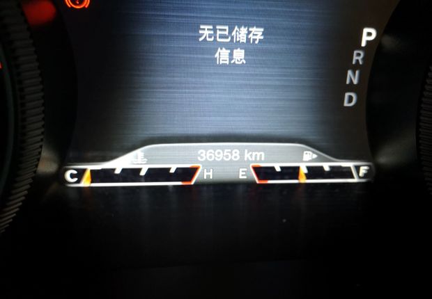 吉普自由光 2016款 2.0L 自动 优越版 (国Ⅴ) 