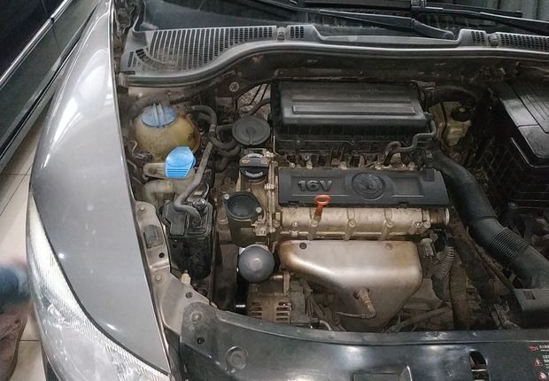 斯柯达明锐 2012款 1.6L 自动 逸俊版 (国Ⅳ) 