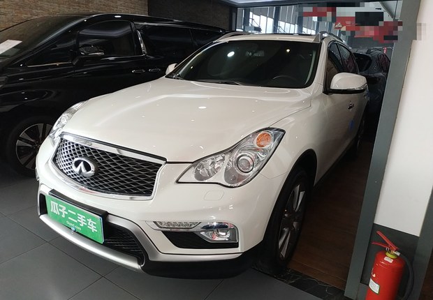 英菲尼迪QX50 2015款 2.5L 自动 舒适版 (国Ⅴ) 