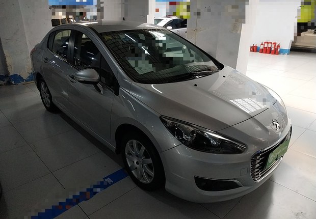 标致308 2012款 1.6L 手动 优尚型 (国Ⅳ) 