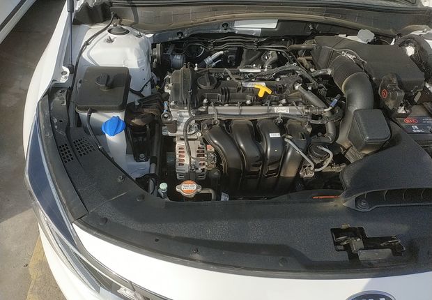 起亚K5 2016款 2.0L 自动 GL (国Ⅳ) 