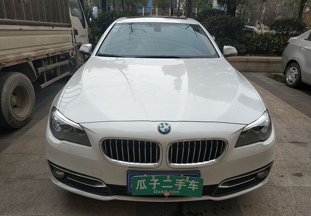 宝马5系 525Li 2017款 2.0T 自动 汽油 豪华设计套装 (国Ⅴ) 