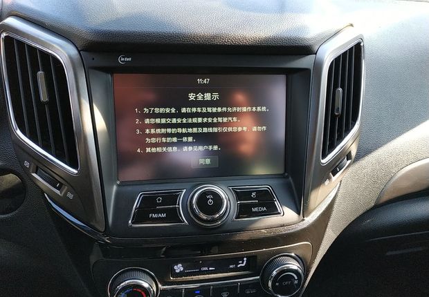 长安CS15 2016款 1.5L 手动 豪华版 (国Ⅴ) 