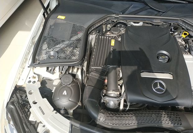 奔驰C级 C300L 2015款 2.0T 自动 运动型 (国Ⅴ) 