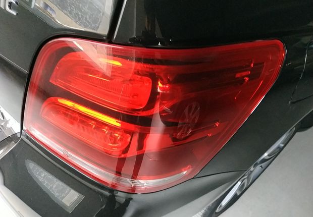 奔驰GLK GLK300 2013款 3.0L 自动 汽油 改款豪华型 (国Ⅳ) 