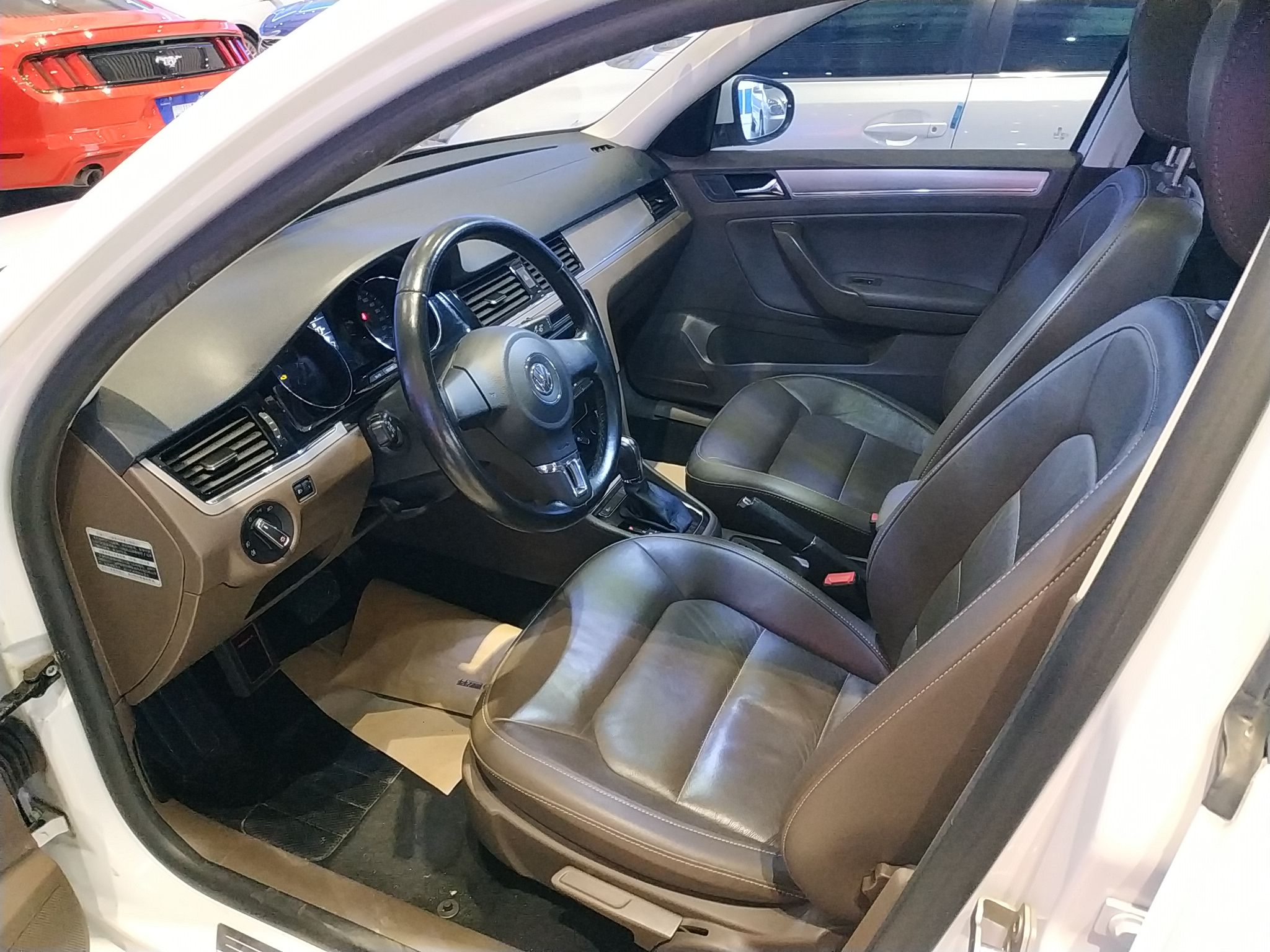 大众 宝来 2014款 1.6l 自动舒适型