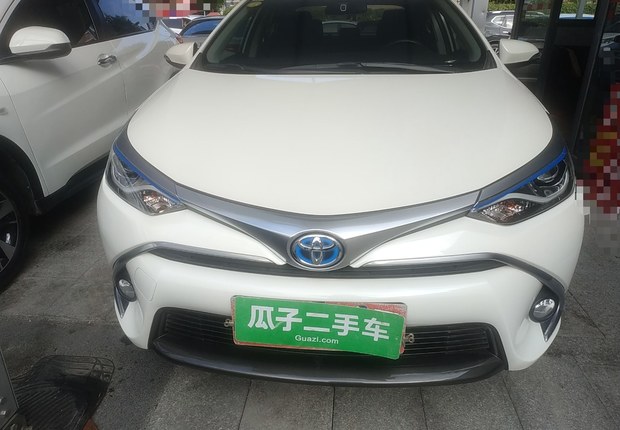 丰田雷凌 双擎 2017款 1.8L 自动 G-S精英天窗版 (国Ⅴ) 