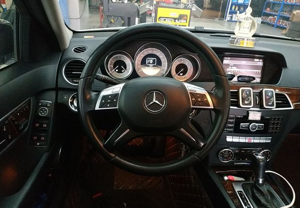 奔驰C级 C200 2010款 1.8T 自动 优雅型 (国Ⅳ) 