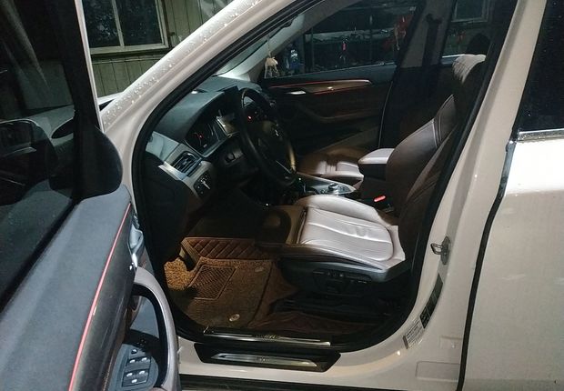 宝马X1 xDrive20Li 2019款 2.0T 自动 四驱 汽油 尊享型 (国Ⅴ) 