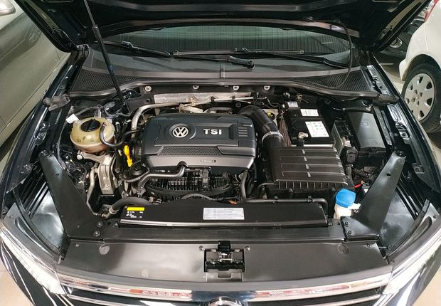 大众迈腾 2017款 1.8T 自动 汽油 330TSI豪华型 (国Ⅴ) 