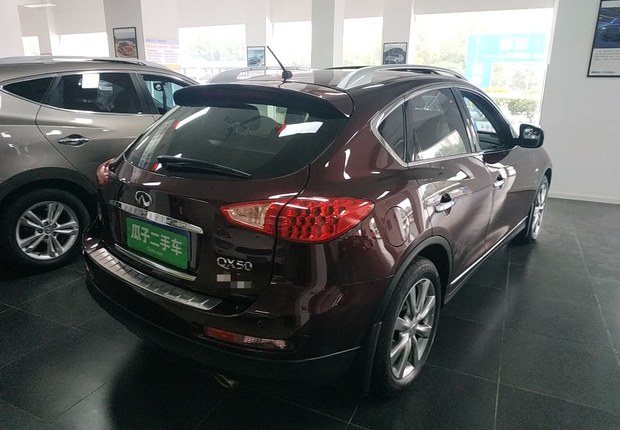 英菲尼迪QX50 [进口] 2013款 2.5L 自动 后驱 尊雅版 