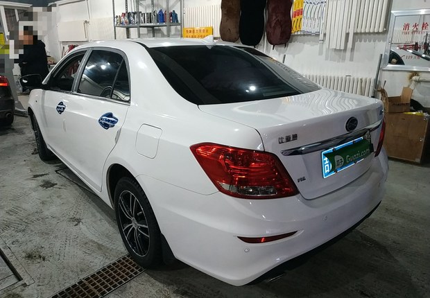 比亚迪速锐 2015款 1.5L 手动 改款豪华型 (国Ⅴ) 