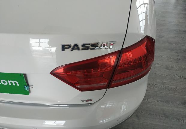 大众帕萨特 2013款 1.8T 自动 汽油 御尊版 (国Ⅳ) 