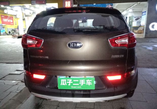 起亚智跑 2011款 2.0L 手动 前驱 GL (国Ⅳ) 