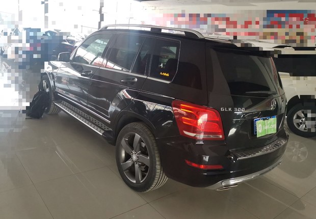 奔驰GLK GLK300 2013款 3.0L 自动 汽油 豪华型 (国Ⅳ) 