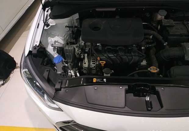 现代领动 2016款 1.6L 自动 智炫旗舰型 (国Ⅴ) 