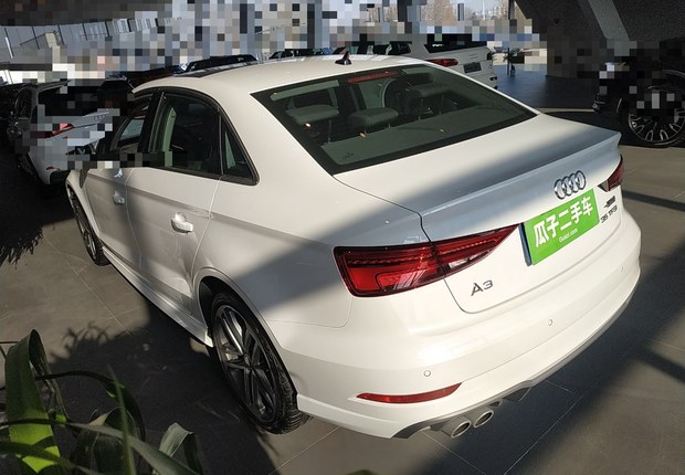 奥迪A3 35TFSI 2018款 1.4T 自动 运动型30周年Limousine (国Ⅴ) 