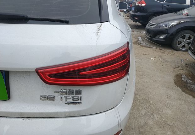 奥迪Q3 35TFSI 2015款 2.0T 自动 四驱 技术型 (国Ⅳ) 