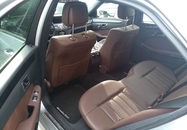 奔驰E级 E300L 2014款 3.0L 自动 汽油 运动型 (国Ⅳ) 