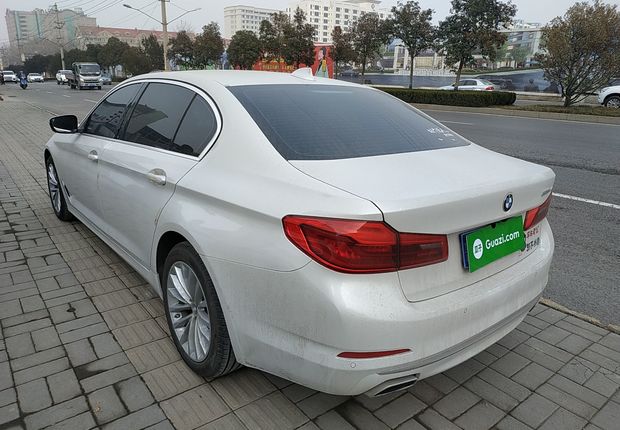 宝马5系 525Li 2020款 2.0T 自动 汽油 豪华套装 (国Ⅵ) 