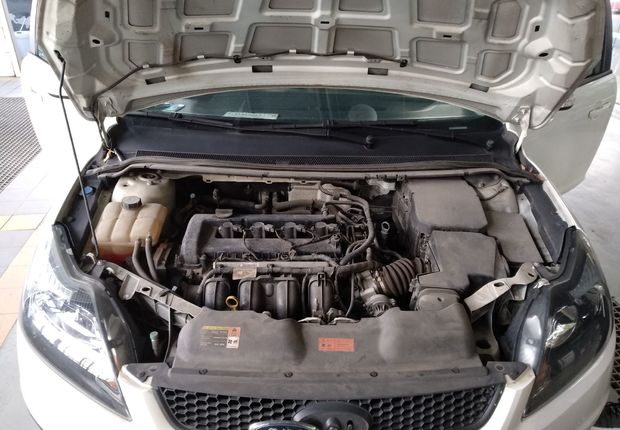 福特福克斯 2013款 1.8L 自动 5门5座两厢车 经典基本型 (国Ⅳ) 