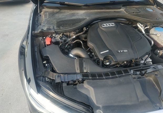 奥迪A6L 35TFSI 2018款 2.0T 自动 时尚型30周年纪念版 (国Ⅴ) 