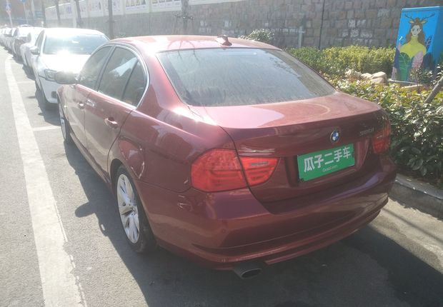 宝马3系 320i 2011款 2.0L 自动 汽油 豪华型 (国Ⅳ) 