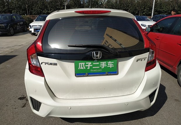 本田飞度 2016款 1.5L 自动 5门5座两厢车 时尚天窗型 (国Ⅴ) 
