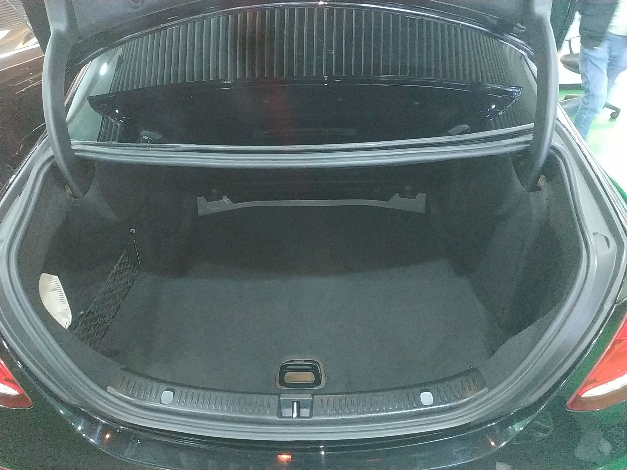 奔驰E级 E300L 2016款 2.0T 自动 汽油 豪华型 (国Ⅴ) 
