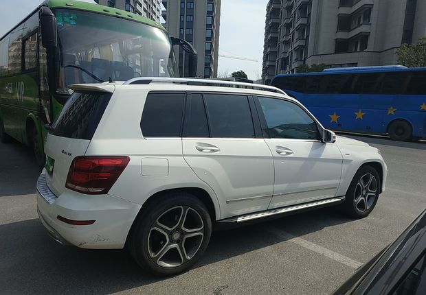 奔驰GLK GLK300 2015款 3.0L 自动 汽油 时尚型极致版 (国Ⅴ) 