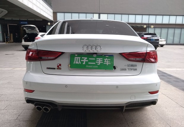 奥迪A3 35TFSI 2018款 1.4T 自动 运动型30周年Limousine (国Ⅴ) 