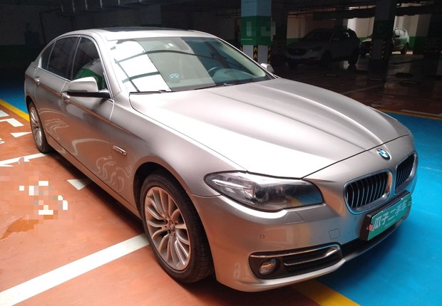 宝马5系 525Li 2014款 2.0T 自动 汽油 豪华设计套装 (国Ⅳ) 