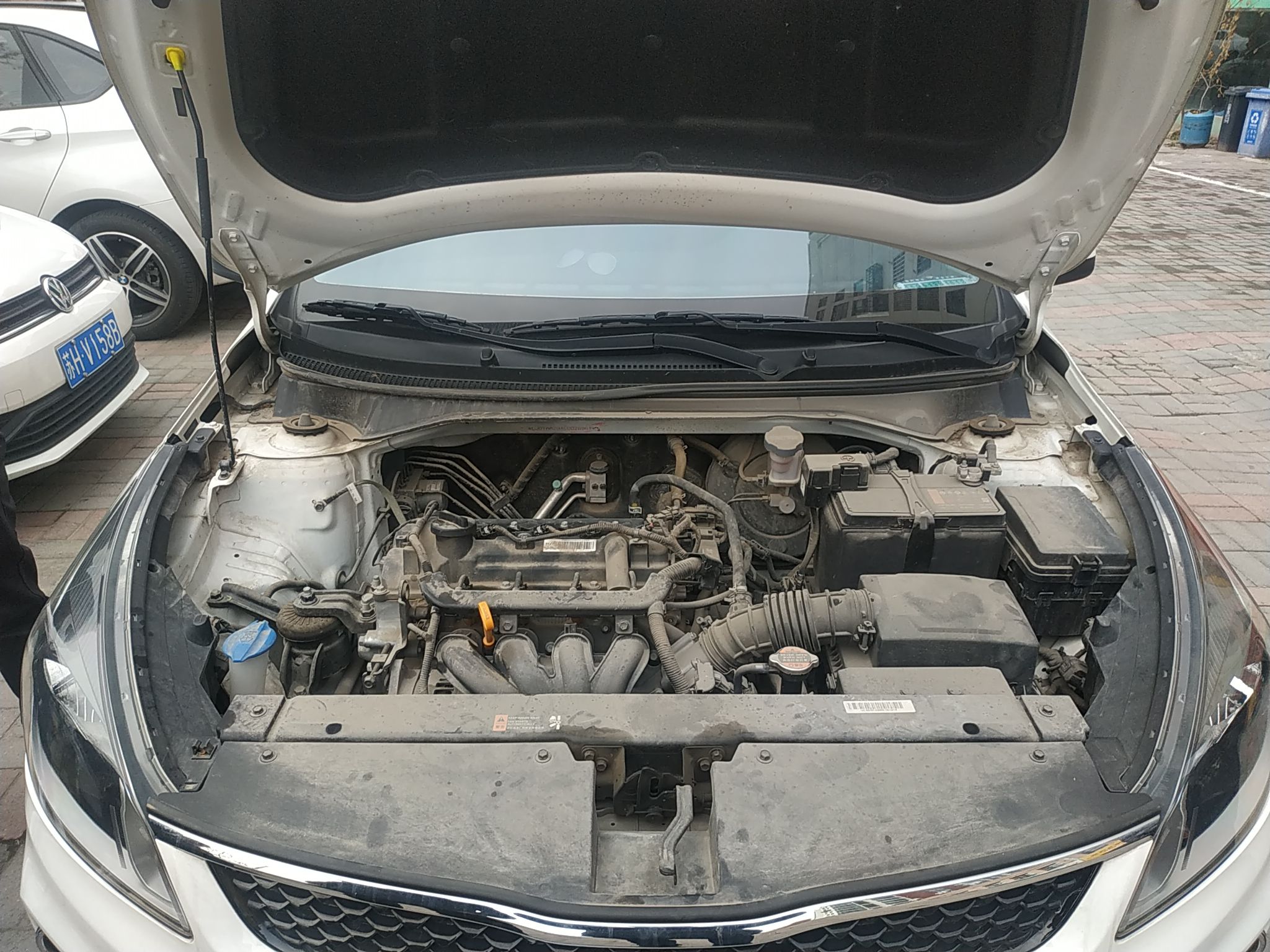 起亚K2 2017款 1.4L 手动 4门5座三厢车 GLS (国Ⅴ) 