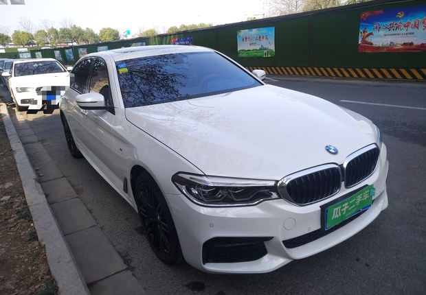 宝马5系 530Li 2018款 2.0T 自动 汽油 尊享型M运动套装改款 (国Ⅴ) 