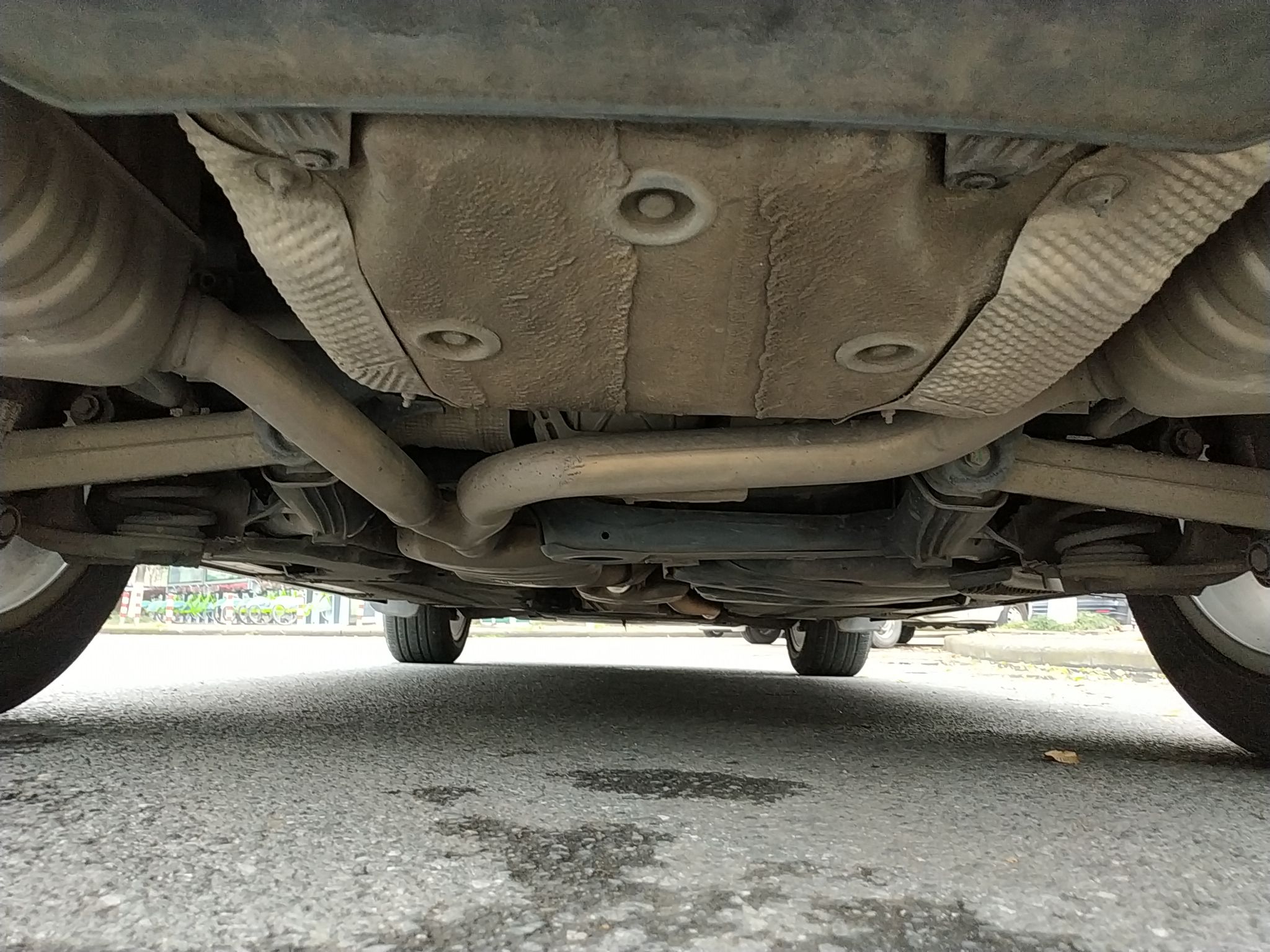 奥迪q52016款20t自动四驱汽油进取型国Ⅴ