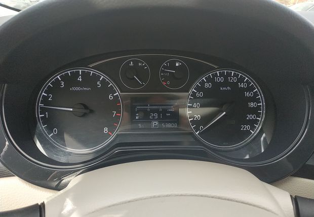 日产骐达 2011款 1.6L 自动 智能型 (国Ⅳ) 